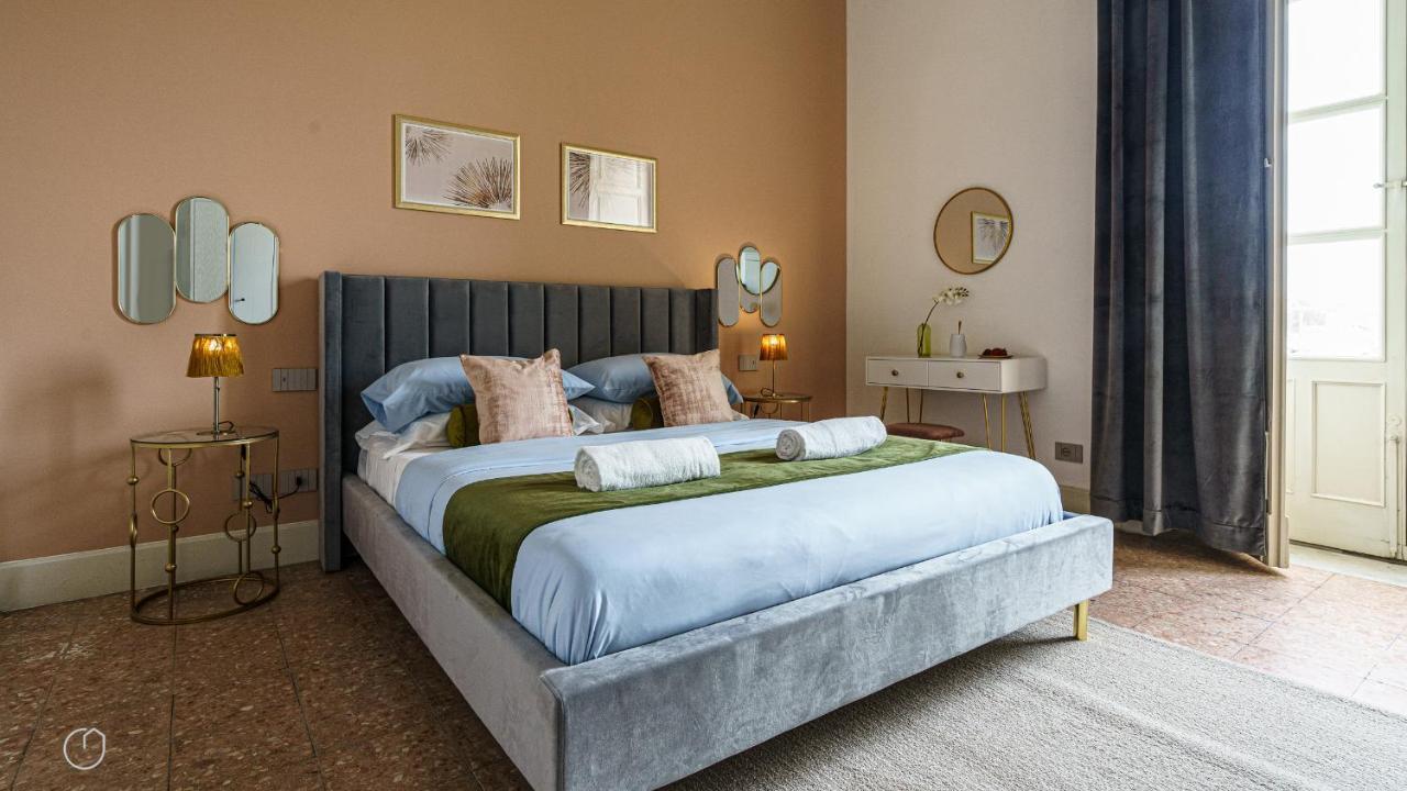 カターニアPalazzo Nouveauアパートメント エクステリア 写真
