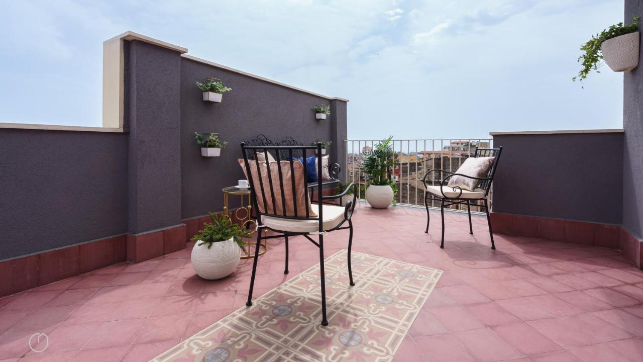カターニアPalazzo Nouveauアパートメント エクステリア 写真