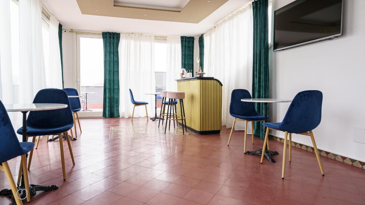 カターニアPalazzo Nouveauアパートメント エクステリア 写真